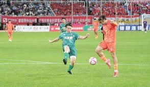 李昊炎在西甲联赛中精彩梅开二度助力达姆平西班牙人